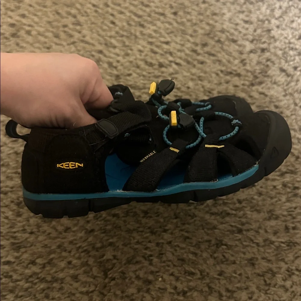 EUC KEEN Kids' Seacamp CNX water sandals‎ size 1